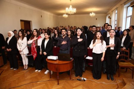 Pedaqoji Universitetdə Xalq şairi Sabir Rüstəmxanlı ilə görüş keçirilib - FOTO Pedaqoji Universitetdə Xalq şairi Sabir Rüstəmxanlı ilə görüş keçirilib - FOTO