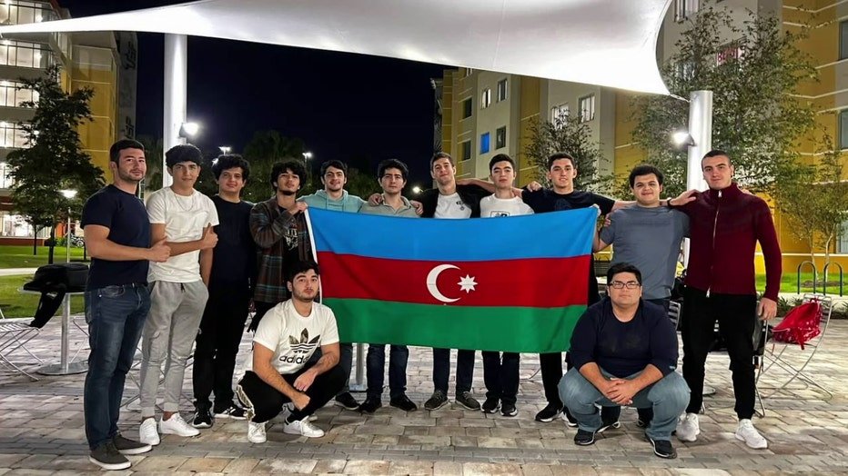Azərbaycan bayrağı ABŞ-ın Cənubi Florida Universitetinin Mühəndislik Kollecində asılıb - FOTOLAR