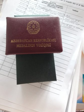 SİYƏZƏNİN ƏSL QƏHRƏMAN MÜƏLLİMİ İLƏ TANIŞ OLAQ! SİYƏZƏNİN ƏSL QƏHRƏMAN MÜƏLLİMİ İLƏ TANIŞ OLAQ!