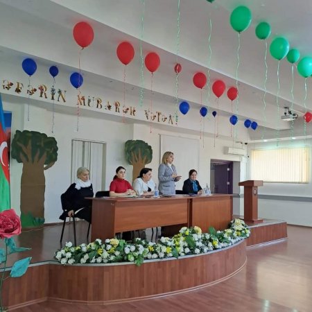Binəqədi rayonu R.Əliyev adına 3 nömrəli tam orta məktəbin Fəaliyyət Planına uyğun olaraq növbəti Pedaqoji Şura iclası keçirildi. Binəqədi rayonu R.Əliyev adına 3 nömrəli tam orta məktəbin Fəaliyyət Planına uyğun olaraq növbəti Pedaqoji Şura iclası keçirildi.