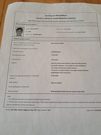 Goranboyda Hazırəhmədli kənd tam orta məktəbində hegemonluq edən direktor kimdir? Niyə müəllimi işlə təmin etmirlər? 